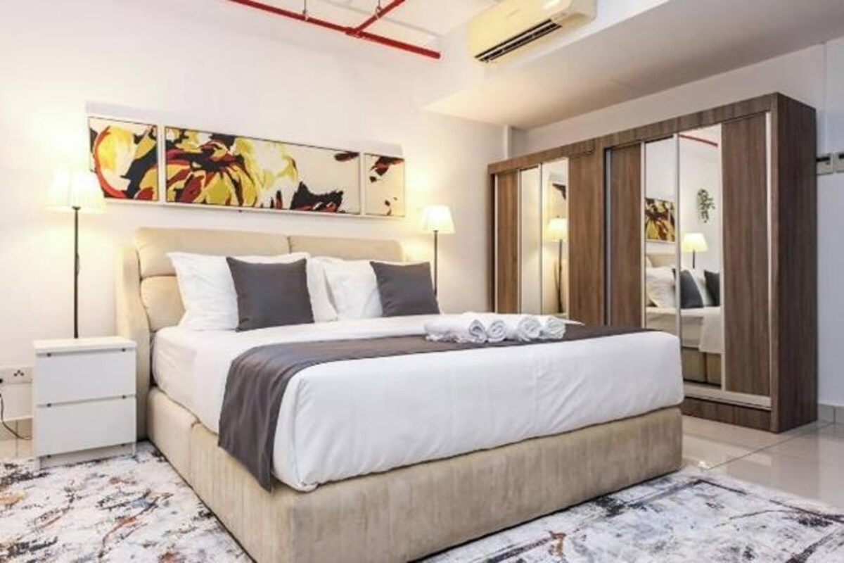 Desk, iron/ironing board, rollaway beds (surcharge), WiFi (free)