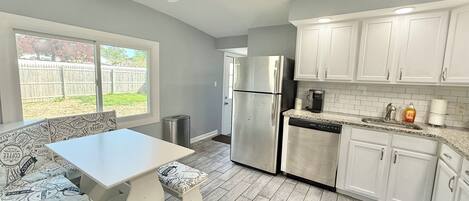 Microwave, oven, stovetop, dishwasher