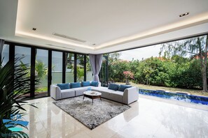 Interior - Danang private pool villa by Esea43 (ngu hanh son)