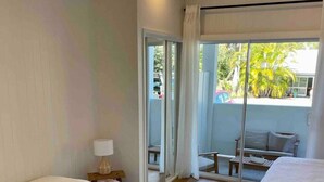 Ferros/tábuas de passar roupa, Wi-Fi, roupa de cama