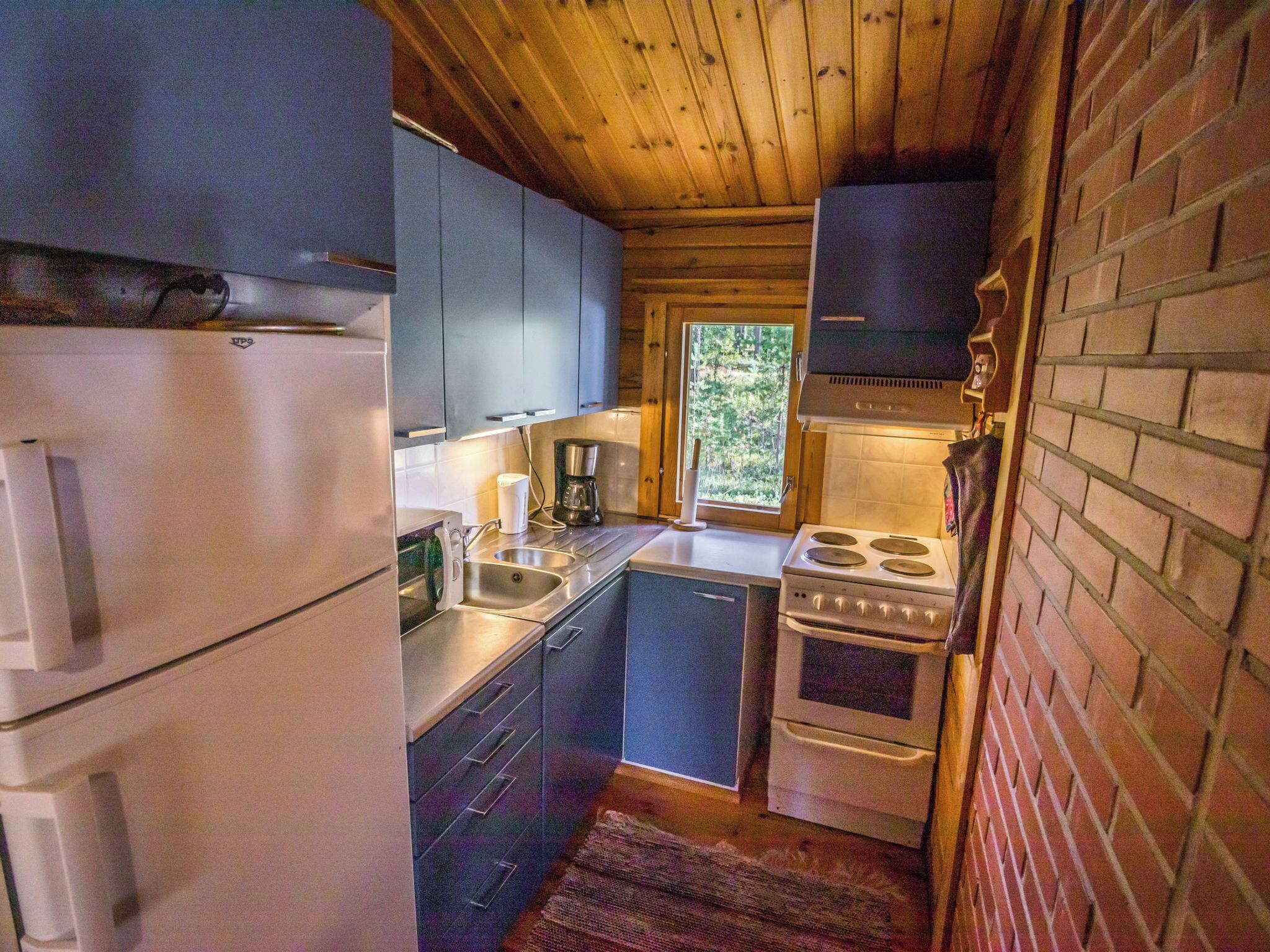 Fridge, microwave, cookware/dishes/utensils