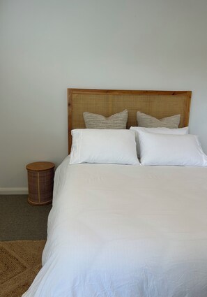 2 chambres, fer et planche à repasser, Wi-Fi, draps fournis
