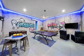 Games room - Games Room | Bunk Kids Bedrooms | Private Pool with Golf Course Views (Kissimmee)