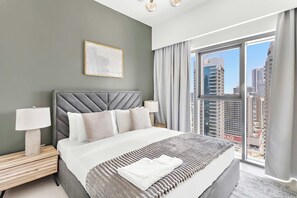 1 bedroom, desk, iron/ironing board, WiFi