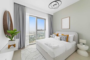 1 bedroom, desk, iron/ironing board, WiFi