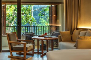 Luxury-Doppelzimmer, Balkon, Blick auf den Innenhof | Ausblick vom Zimmer