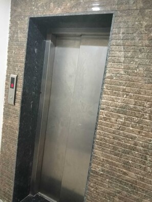 Elevator