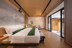 浪漫双人房, 花园景观 | 办公桌、笔记本电脑工作区、免费 WiFi