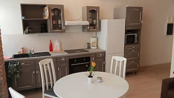 Micro-ondas, fogão, cooktop