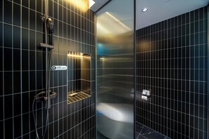 Comfort Double Room, Ocean View | Bathroom