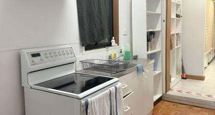 Cosy Marrickville Retreat | Queen bed, Food, Cafes, Restaurants