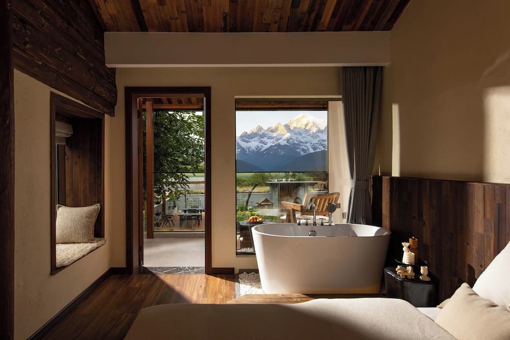 LiJiang Mountion Spring Resort