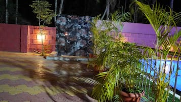 Piscina externa