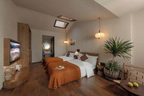 Superior-Zweibettzimmer, Blick auf den Innenhof | Wohnbereich