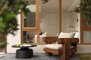 Classic-Doppelzimmer, Gartenblick | Terrasse/Patio