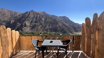 Standard Double or Twin Room, Balcony, Mountain View | Balcony