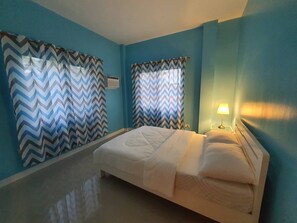 4 bedrooms, Internet, bed sheets