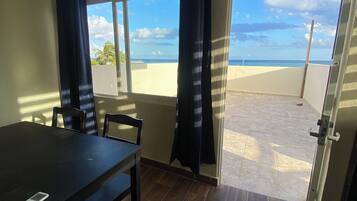 Comfort Apartment, Sea View | Premium bedding, individually decorated, individually furnished