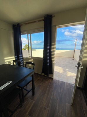 Comfort Apartment, Sea View | Premium bedding, individually decorated, individually furnished