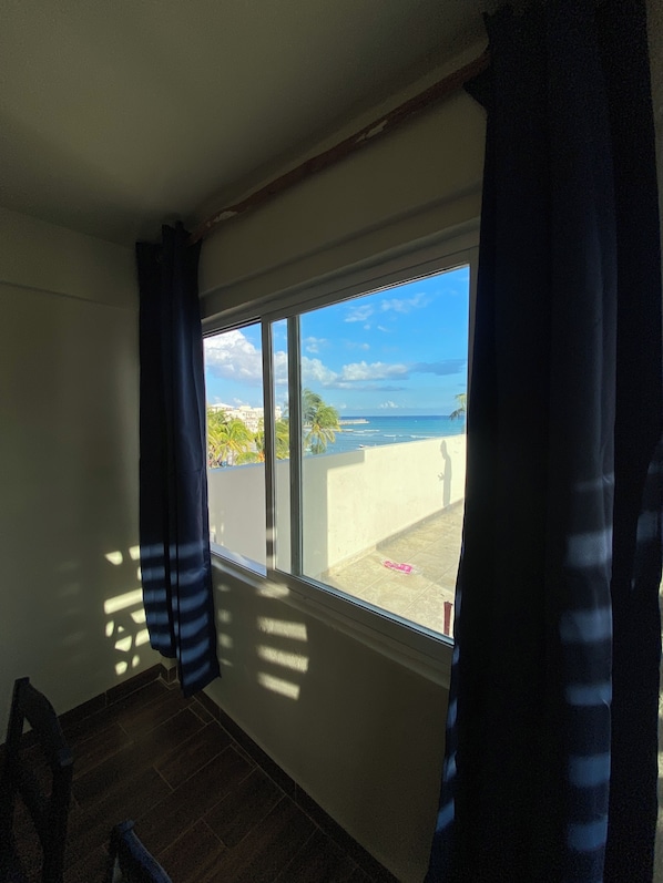 Comfort Apartment, Sea View | Premium bedding, individually decorated, individually furnished