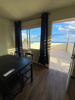 Junior Studio, Sea View | Premium bedding, individually decorated, individually furnished