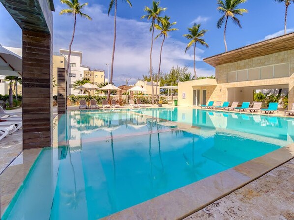 Condo, 1 quarto | Piscina | Piscina externa