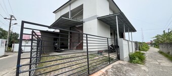 OYO 94779 Alif Guest House Syariah