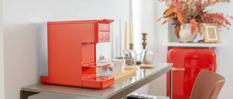 Deluxe Double Room | Desk, laptop workspace, blackout drapes, soundproofing