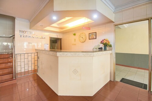 Hotel O Makassar near Pantai Losari formerly Hotel Tiara Sari