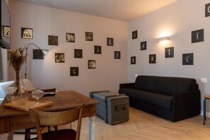 Superior-Studiosuite | Wohnbereich