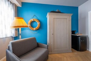 Tripla Superior | Tende oscuranti, insonorizzazione, ferro/asse da stiro, Wi-Fi gratuito