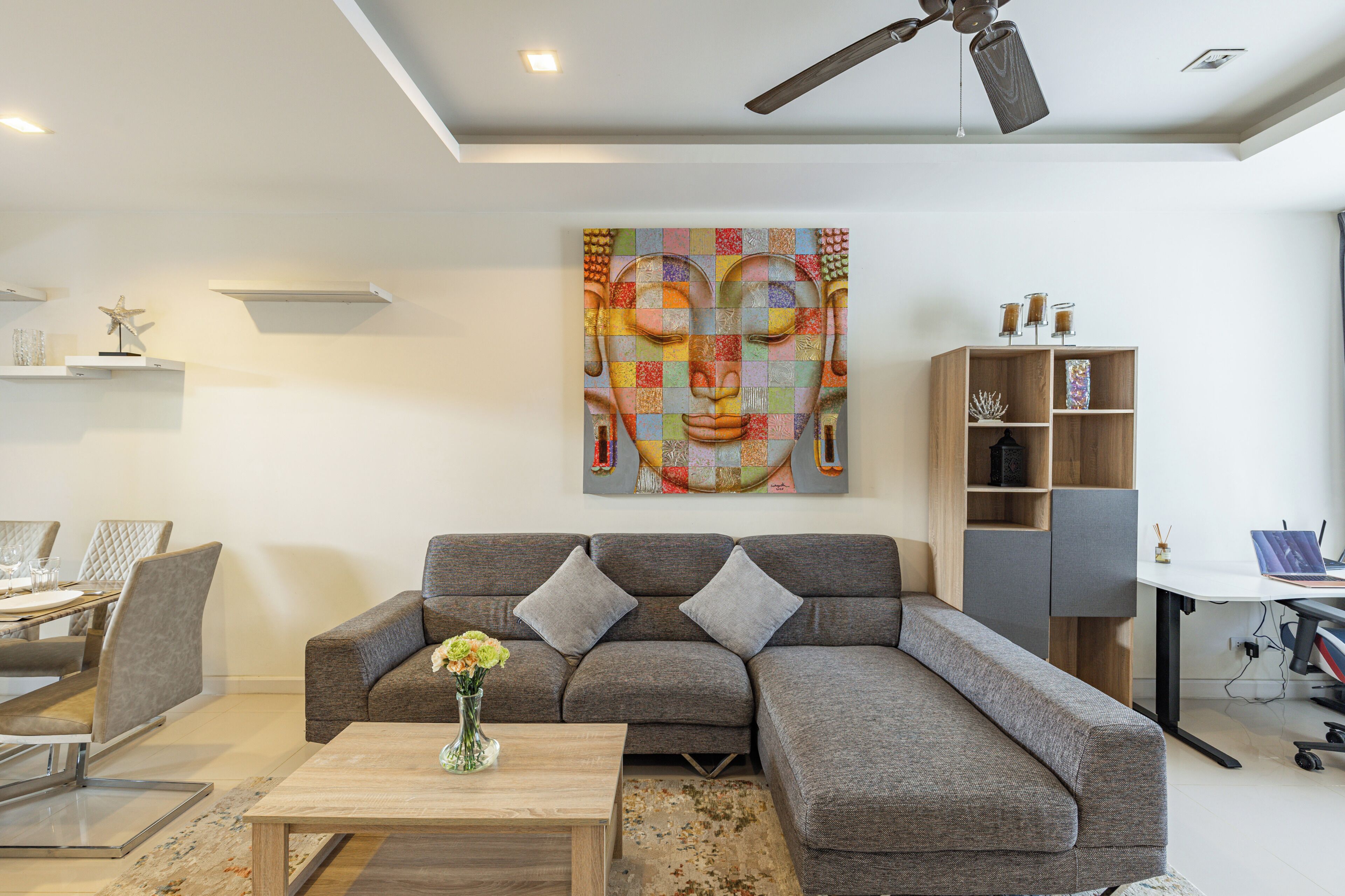 Comfort Townhome, Patio | Living area