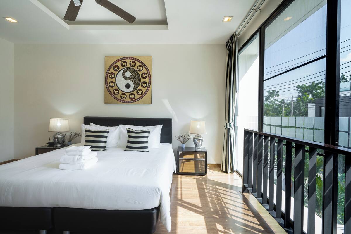 Comfort Townhome, Patio