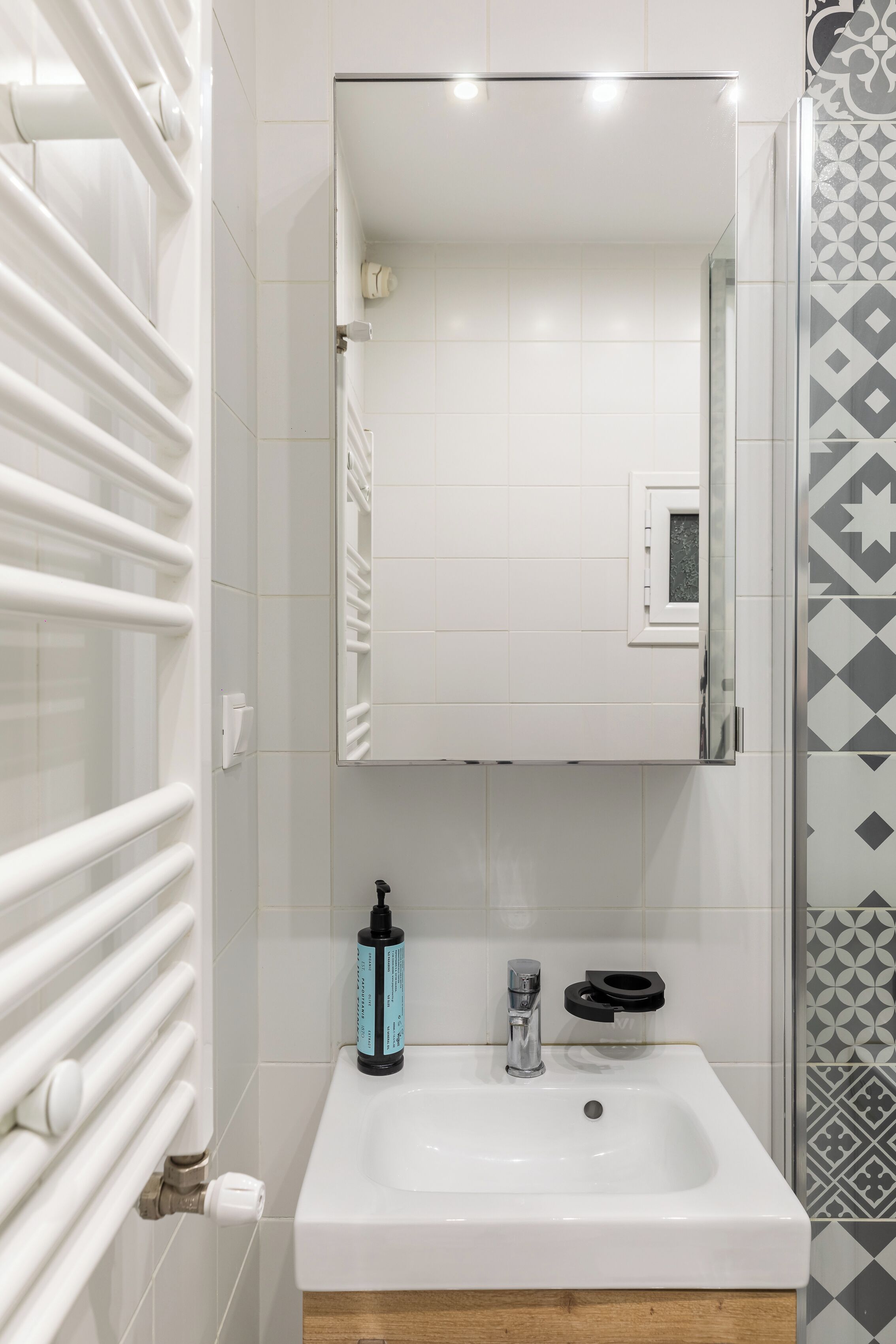 Apartament, 2 dormitoris, balcó, vistes a la ciutat | Bany