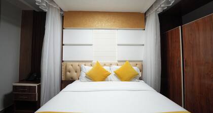 Qusini Double Room - Boutique Comfort Near Nairobi CBD & Airports