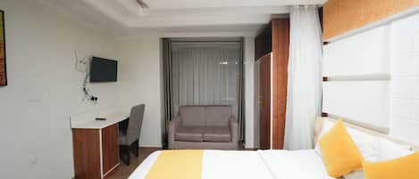1 chambre, fer et planche Ă repasser, Wi-Fi, literie fournie