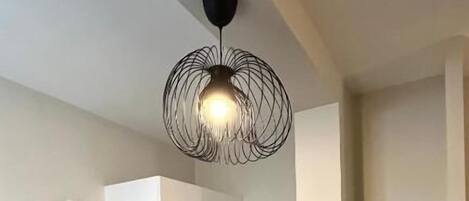 Deluxe Apartment, City View | Private kitchen