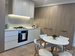 Microwave, oven, stovetop, dishwasher