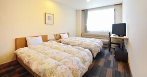 Twin Room, Non Smoking | In-room safe, desk, free WiFi