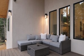 Terrace/patio - Brand New Hikers Haven (Angel Fire)