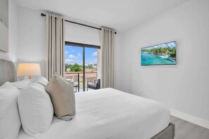 4 habitaciones, escritorio, tabla de planchar con plancha y wifi 