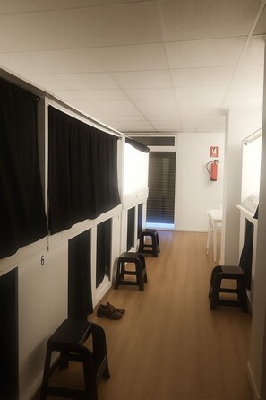 Wi-Fi gratuit, draps fournis