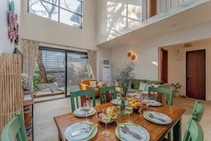 Luxury Villa, Private Pool | In-room dining