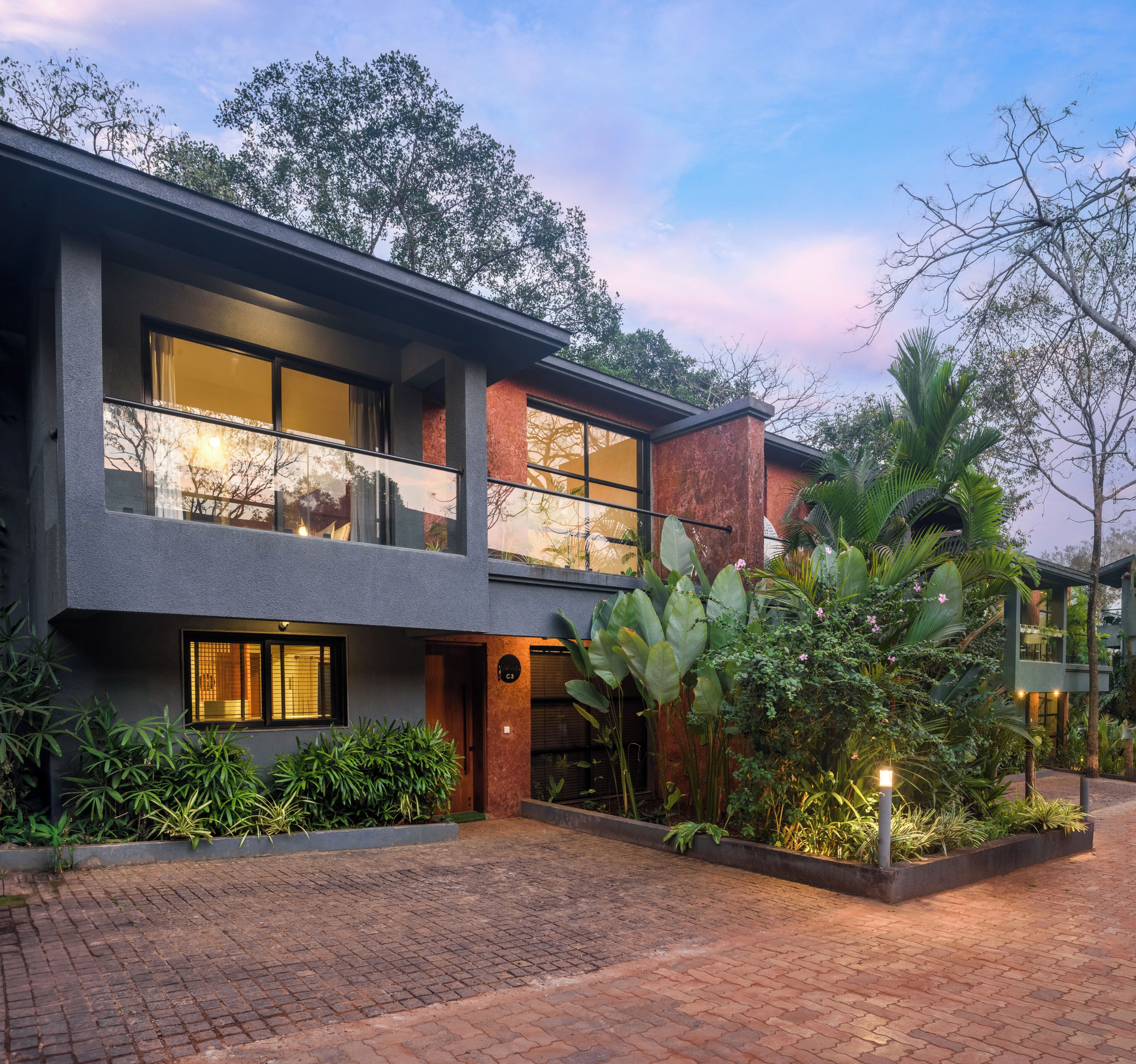 Villa de lujo, piscina privada | Minibar, caja fuerte, decoración individual y mobiliario individual