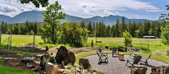 A serene, rustic farmhouse nestled on the banks of the Jocko River. Perfect for nature lovers, this cozy getaway offers peace, privacy, and stunning outdoor spaces to immerse yourself in the beauty of Montana.