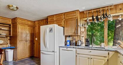 A serene, rustic farmhouse nestled on the banks of the Jocko River. Perfect for nature lovers, this cozy getaway offers peace, privacy, and stunning outdoor spaces to immerse yourself in the beauty of Montana.