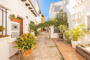 Häämatkapientalo, useita makuuhuoneita, 2 kylpyhuonetta (La Casita De Pueblo Andaluz) | Terassi/patio