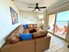 TV - Beachfront Expansive Balcony! Seaside Escape DOGS (South Padre Island)