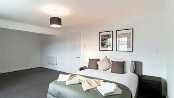 1 chambre, bureau, fer et planche Ă repasser, Wi-Fi