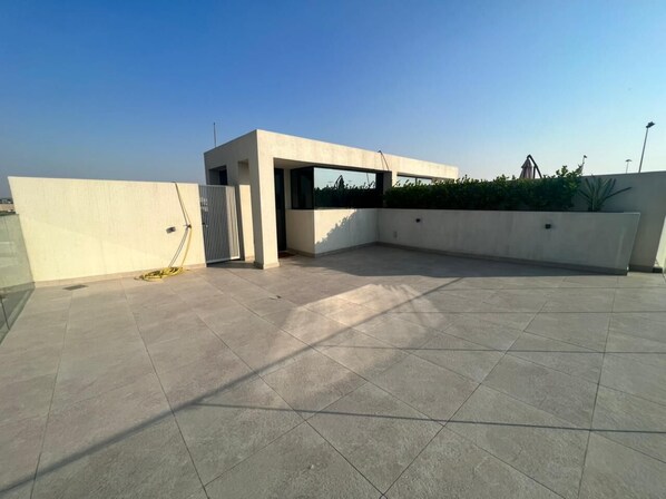 Dortoir partagé, 1 chambre, accessible aux personnes à mobilité réduite, fumeur | Terrain de l’hébergement 